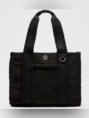 Lululemon Boxy Tote Bag 10L Faux Shearling Trims & Free LLL shopping bag